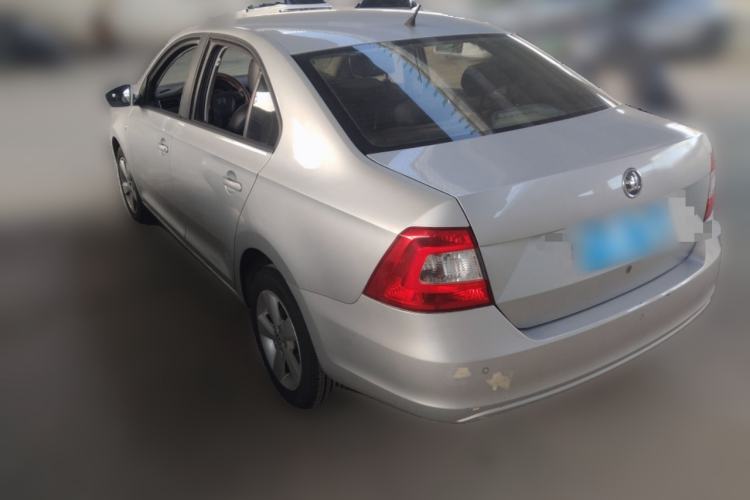 Used Skoda Rapid 2013 1.6L Manual Smart Selection Model