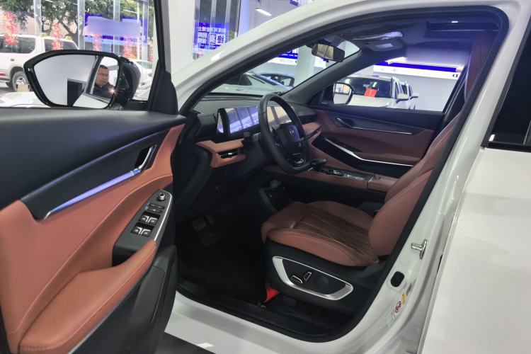 Used CHANGAN CS75 PLUS 2024 3rd Generation Champion Edition 1.5T Intelligent Drive Dynamic Model