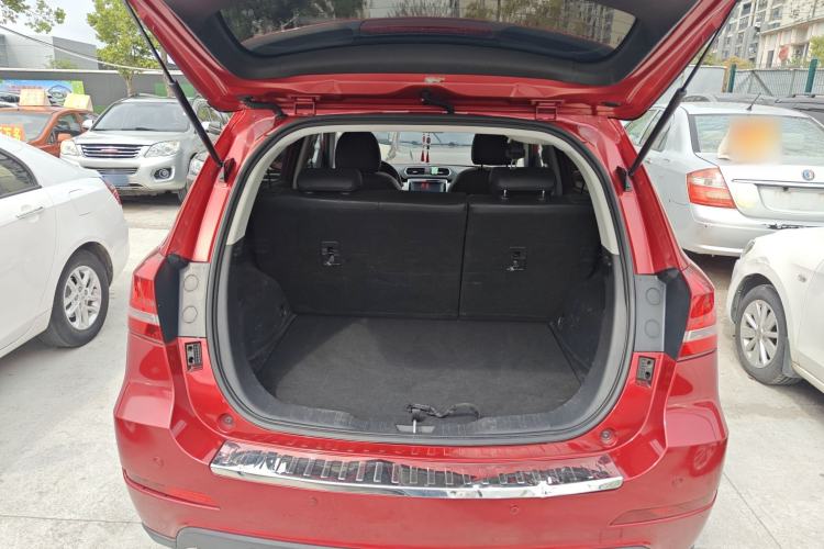 Used Haval H2 2018 Red-Label 1.5T Manual Two-Wheel Drive Luxury Model
