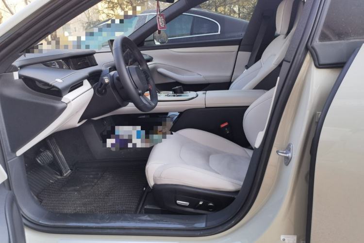 Used Xiaomi Auto SU7 2024 Rear-Drive Ultra-Long Range Advanced Pro-Level Intelligent Driving Version Left Front Seat