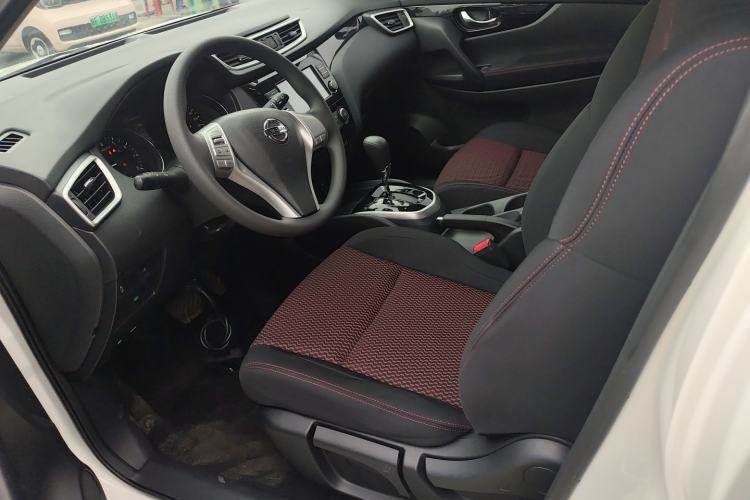 Used Nissan Qashqai 2017 2.0L CVT Elite Edition China V Standard Left Front Seat