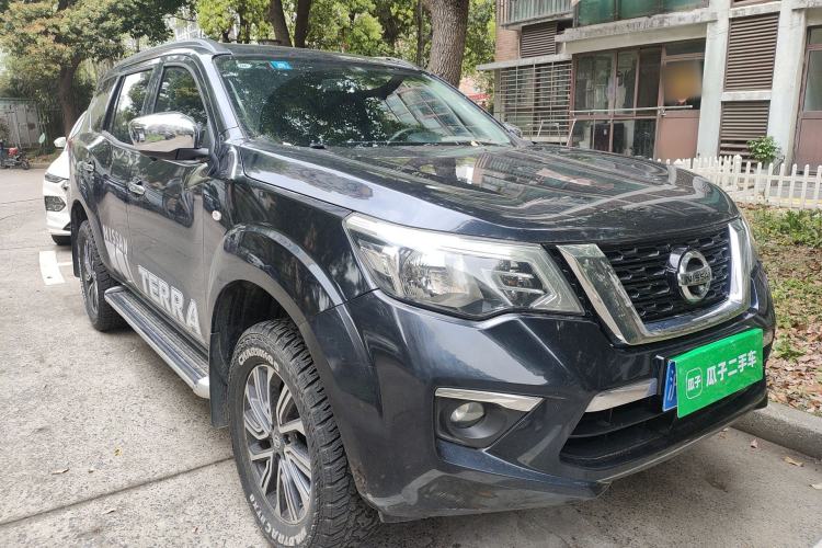 Used Nissan Terra 2020 2.5L XL Upper 4WD Automatic Four-Wheel Drive Luxury Edition Front Right 45 Deg