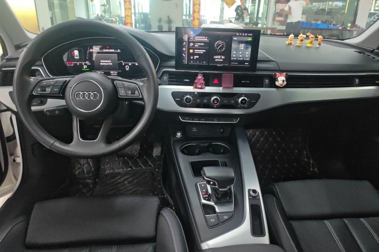 Used Audi A4L 2020 40 TFSI Fashion Dynamic Model Center Console