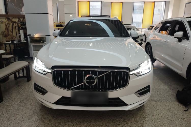 Used Volvo XC60 2021 T5 4x4 Smart Luxury Edition