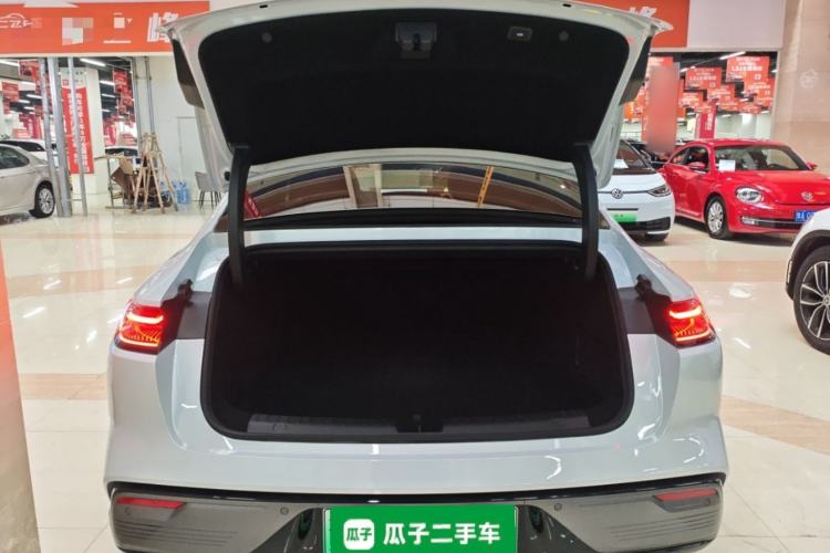 Used Geely Galaxy Galaxy 8 2025 130km EM-i Flagship Edition
