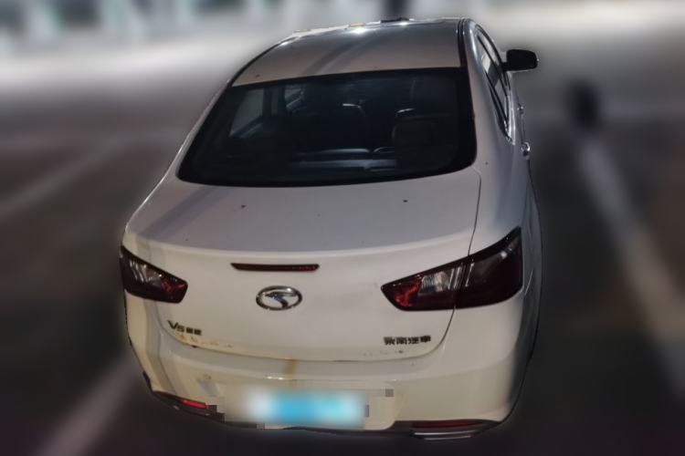 Used Soueast V5 Lingzhi 2015 1.5L Manual Luxury Model