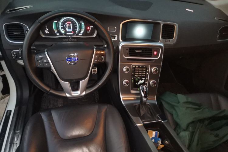 Used Volvo S60 2014 S60L T5 Intelligent Drive Edition
