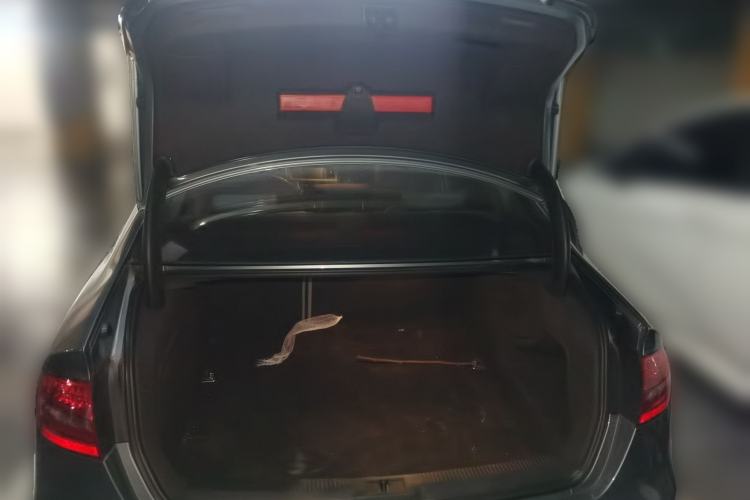 Used Audi A4L 2013 35 TFSI Automatic Comfort Model Trunk