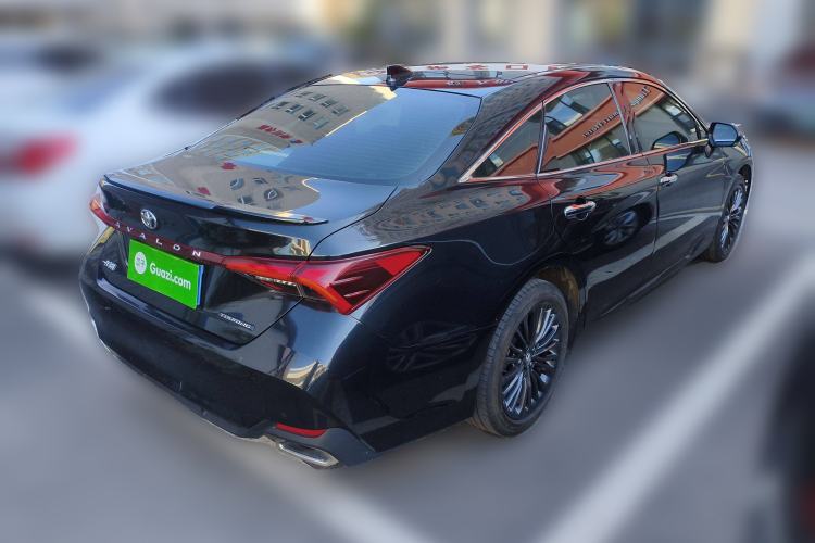 Used Toyota Avalon 2019 2.5L Touring Premium Version China VI Standard