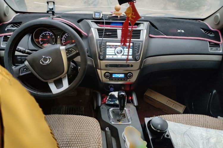 Used Geely Auto GX7 2014 2.0L Automatic Prestige Version China V Standard