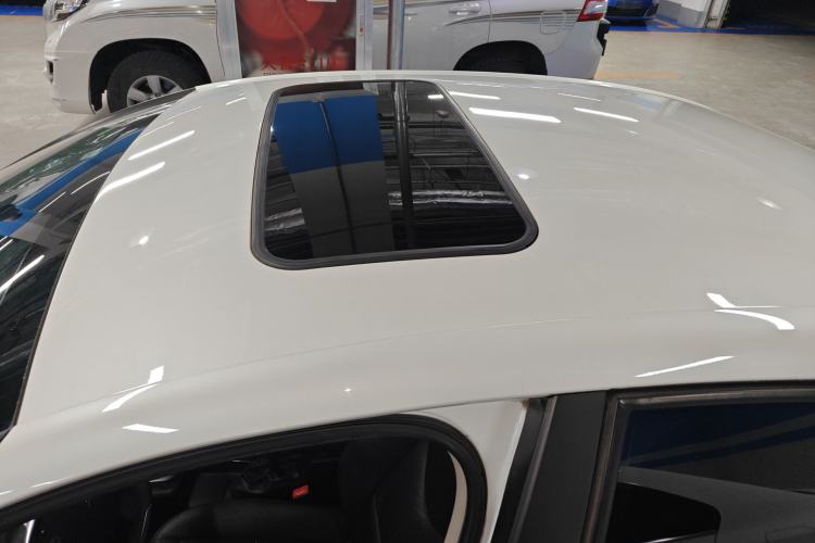 Used Citroen C4L 2014 1.8L Intelligent Drive Automatic Dynamic Model Roof