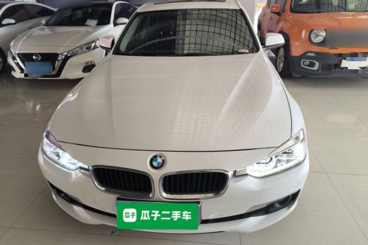 Used BMW 3 Series 2016 320Li Ambition Model
