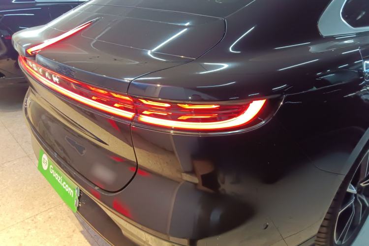 Used VOYAH PASSION 2024 PHEV Four-Wheel Drive Ultra-Long Range Flagship Model Exterior 3