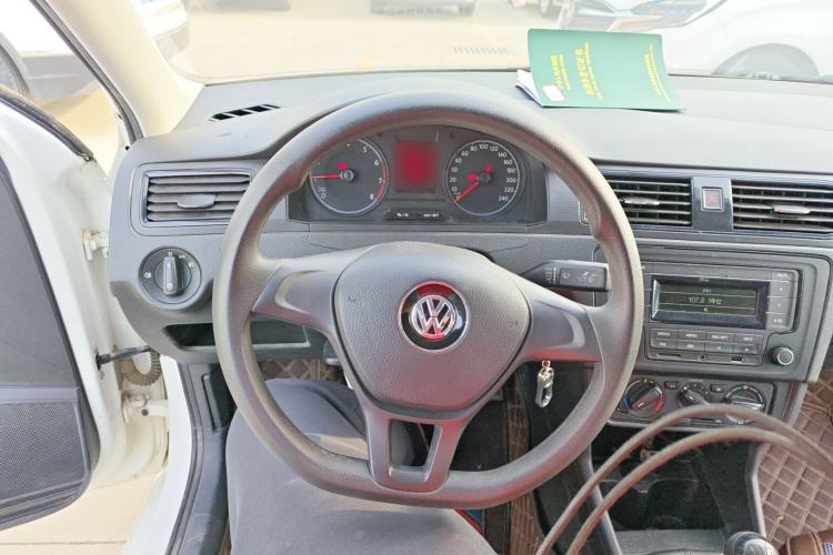 Used Volkswagen Santana 2016 1.4L Manual Fashion Edition Steering Wheel