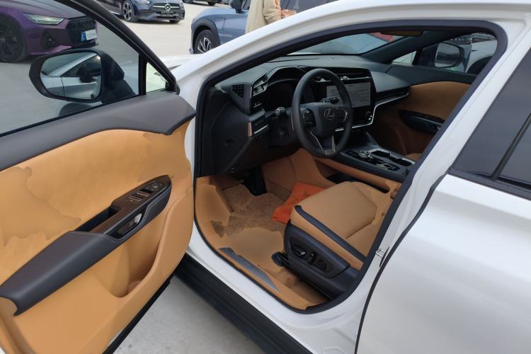 Used Lexus RZ 2023 450e All-Wheel Drive Luxury Edition
