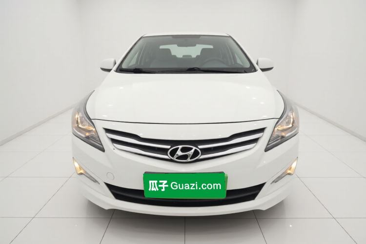 Used Hyundai Verna (older generation) 2014 1.4L Manual Smart GLS Trim Front