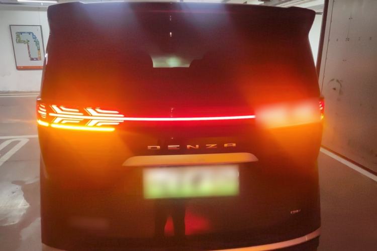 Used Denza D9 2024 DM-i 1050 Luxury Model Rear