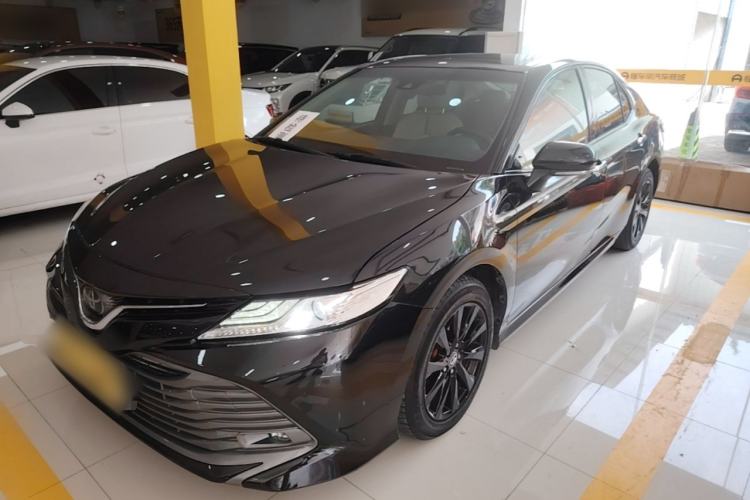 Used Toyota Camry 2019 Revised Version 2.0G Luxury Edition Guazi used car, China used car export, Used car for sale, Used Toyota cars, Cheapest cars for sale