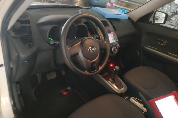 Used Kia Soul 2013 1.6L AT GL
