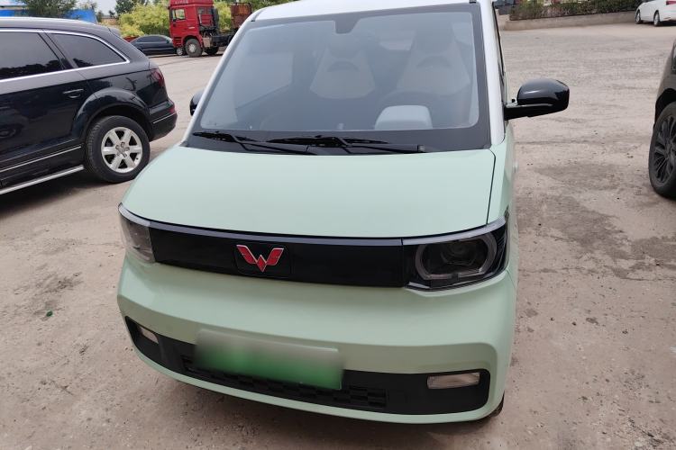 Used Wuling Hongguang MINIEV 2021 Macaron Premium Model – Lithium Iron Phosphate