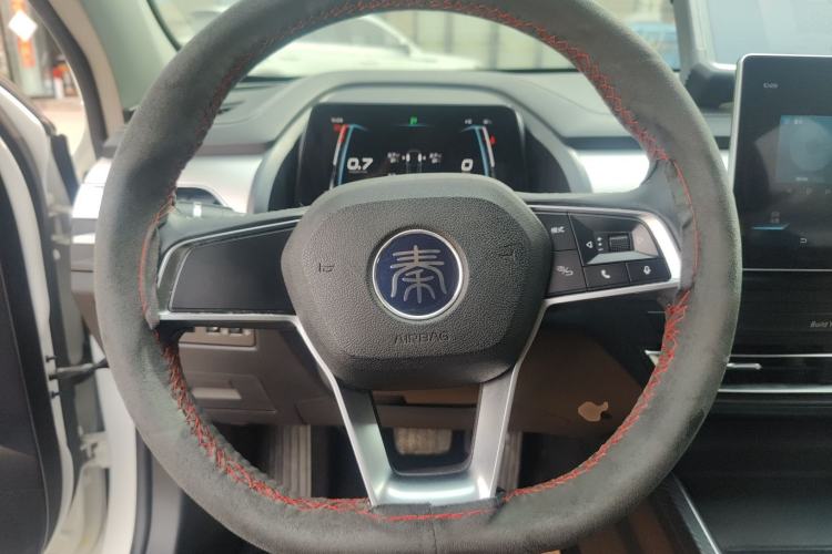 Used BYD Qin Pro 2019 Super Edition 1.5TI Automatic Smart Connect FENGSHANG Model China VI Standard