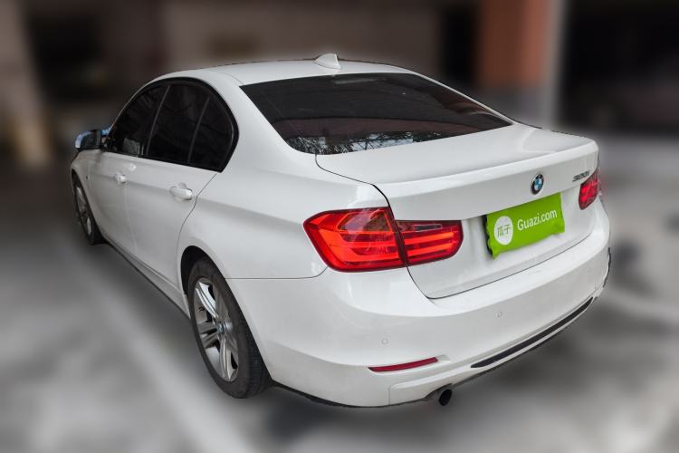 Used BMW 3 Series 2013 320i Sport Design Package
