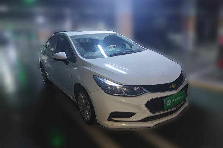 Used Chevrolet Cruze 2018 Revised Version 320 Automatic Pioneer Edition Front Right 45 Deg