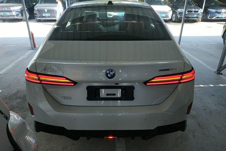 Used BMW i5 2025 eDrive 35L M Sport Package