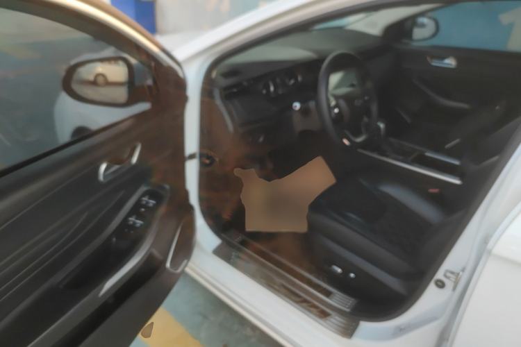 Used Chery Arrizo GX 2019 Pro 1.5T CVT Model Color Version China VI Standard Driver Seat