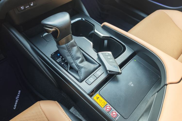 Used Lexus ES 2024 200 Premium Edition