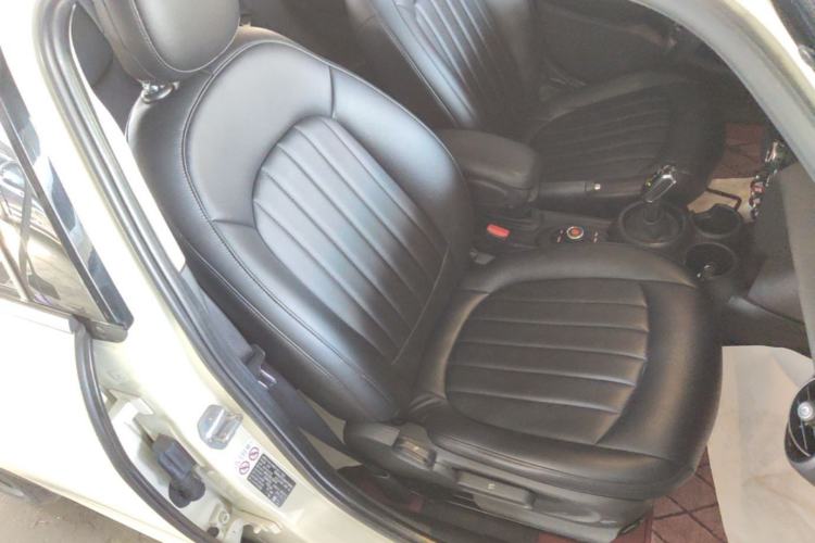 Used MINI 2018 1.5T ONE Five-Door Edition Right Front Seat