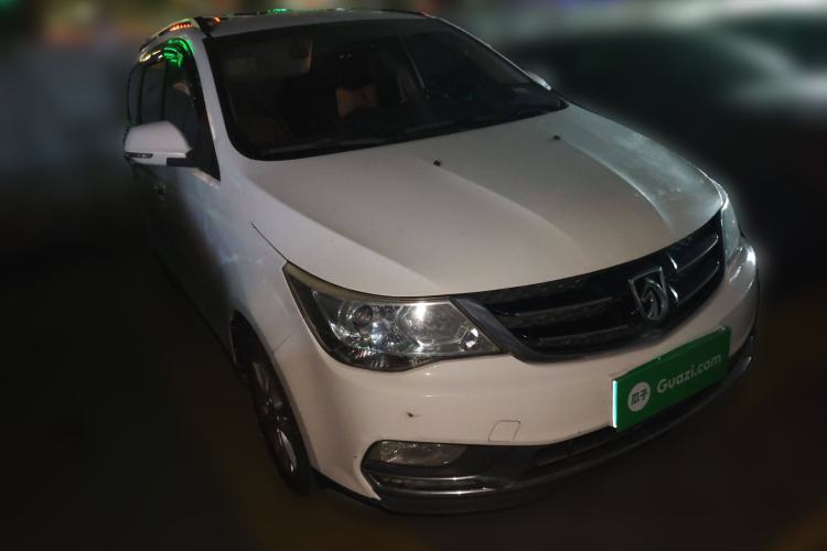 Used Baojun 730 2016 1.5L Manual Comfort Version 7 Seats China V Emission Standard
