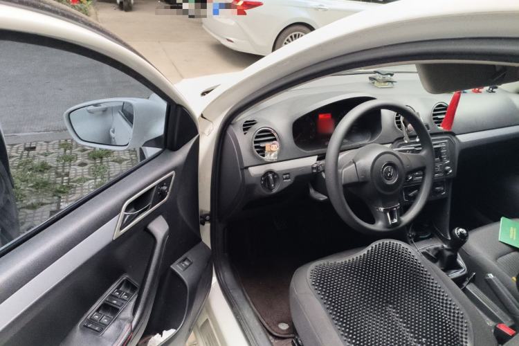 Used Volkswagen Jetta 2015 1.4L Manual Comfort Model