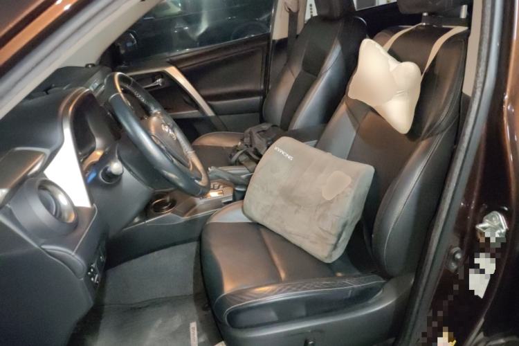 Used Toyota RAV4 2013 2.5L Automatic 4x4 Luxury Edition
