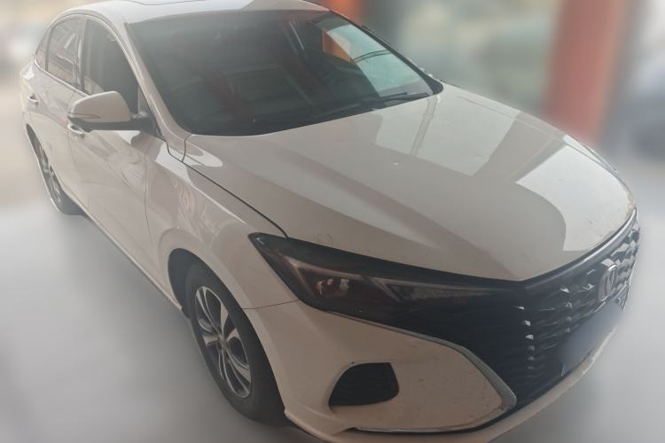 Used CHANGAN Eado 2021 PLUS Blue Whale NE 1.4T GDI DCT Prestige Model Front Right 45 Deg