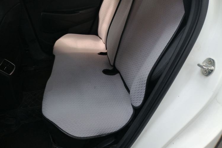 Used Hyundai Tucson 2018 1.6T Dual-Clutch Two-Wheel Drive 15th Anniversary Special Edition Left Rear Seat