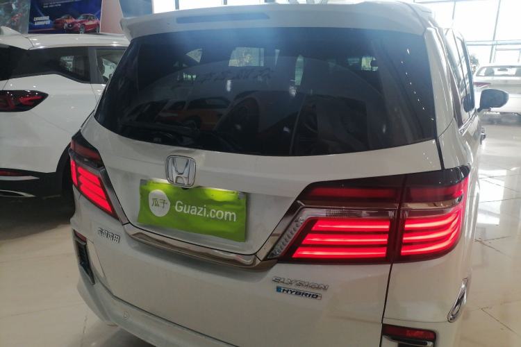 Used Honda Elysion 2019 2.0L Hybrid Luxury Edition
