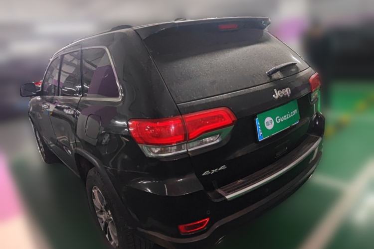 Used Jeep Grand Cherokee 2014 3.6L Elite Navigation Edition Rear Left 45 Deg