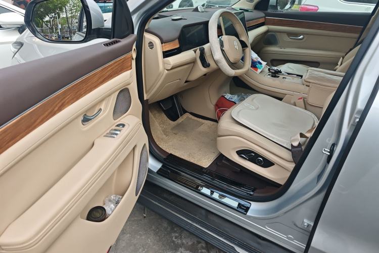 Used Hima AITO M7 2024 1.5T Intelligent Driving 4WD Max Edition 5 Seats Driver Seat