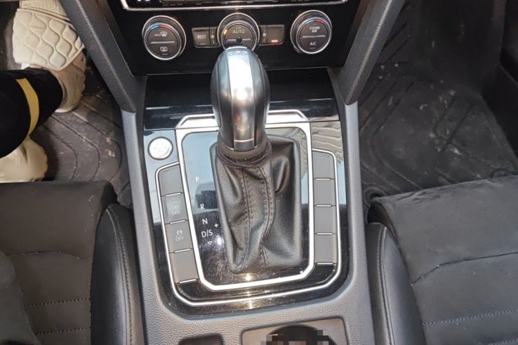 Used Volkswagen Magotan 2018 330TSI DSG Luxury Model
