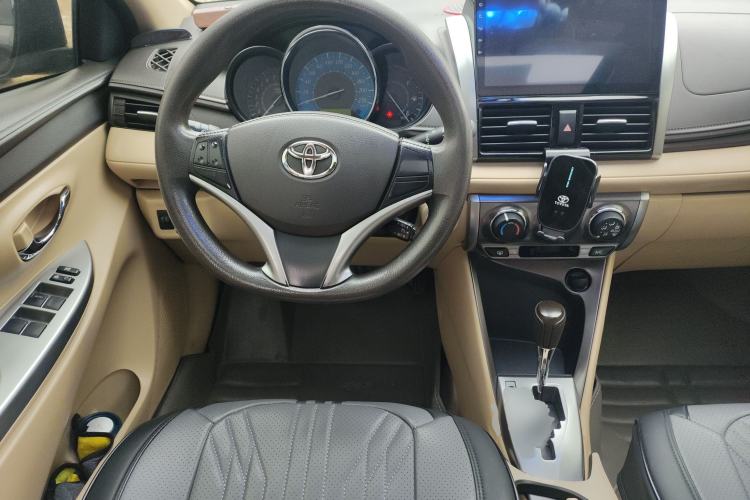 Used Toyota YARiS L Zhi Xuan 2014 1.5 GS Automatic Sharp Edition