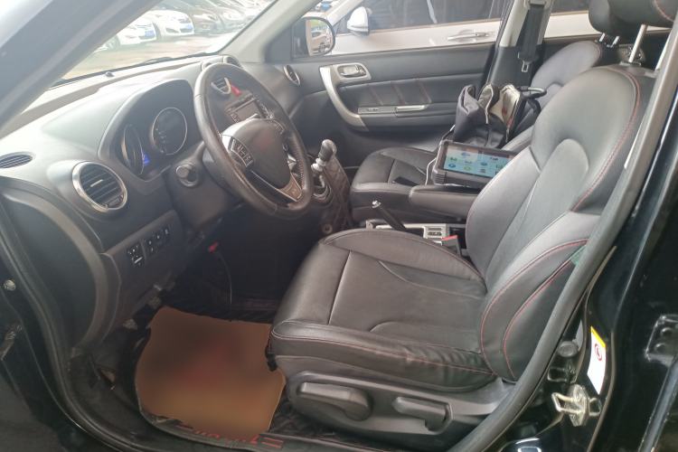 Used Haval H6 2013 Upgraded Model 1.5T Manual Two-Wheel Drive Elite Version