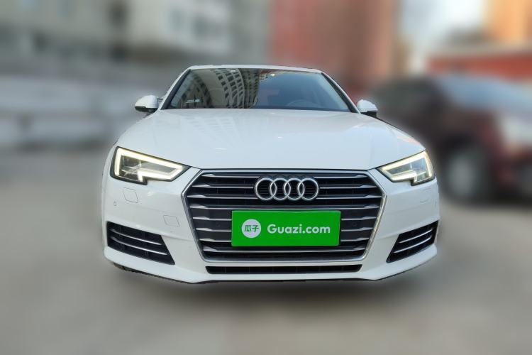 Used Audi A4L 2018 30th Anniversary Edition 40 TFSI Trendy Model
