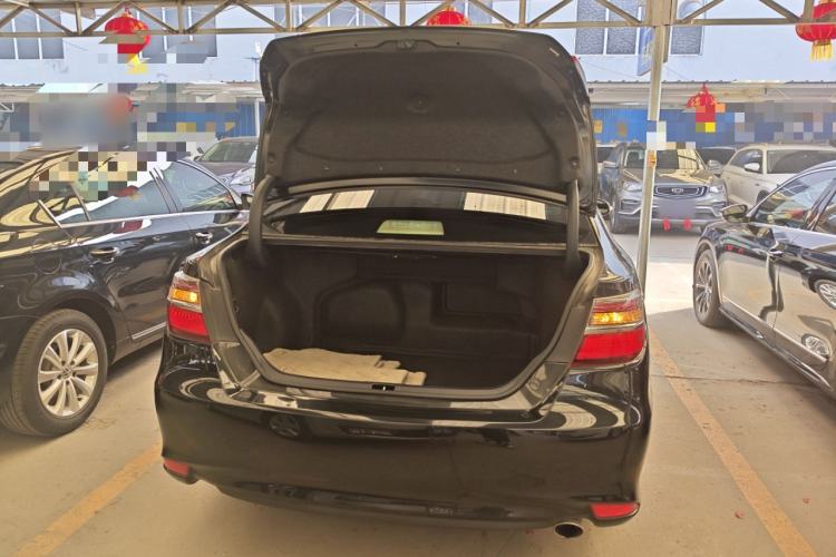 Used Toyota Camry 2016 Dual-Engine 2.5 HG 10th Anniversary Deluxe Navigation Edition