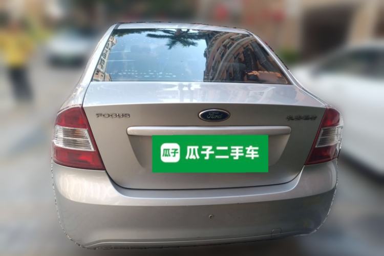 Used Ford Focus 2011 Sedan 1.8L Manual Comfort Model
