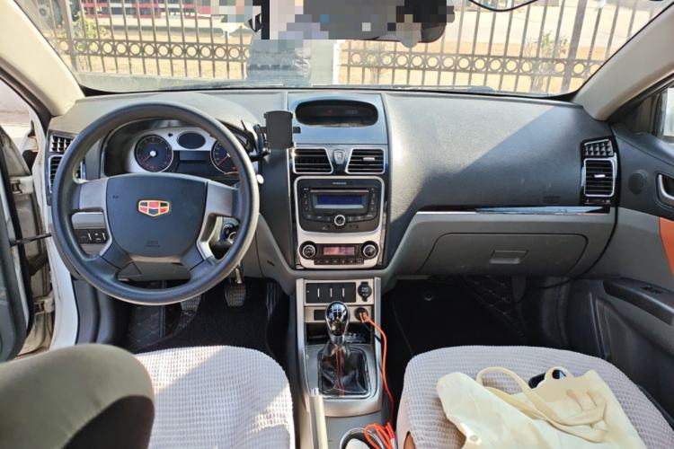 Used Geely Auto Classic Emgrand 2012 Sedan 1.5L Manual Standard Model
