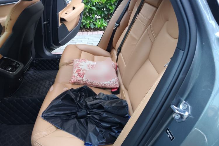 Used Volvo V90 2017 Cross Country T5 AWD Smart Range Edition