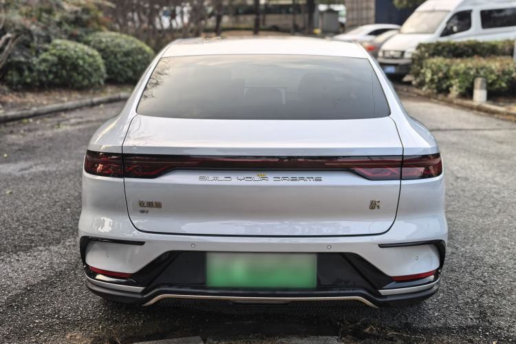 Used BYD Han 2024 EV Glory Edition 506KM Front-Wheel-Drive Premium Model