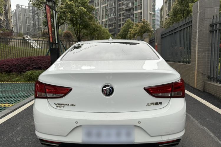 Used Buick Verano 2018 Sedan 20T Dual-Clutch Leading Model Exterior 4