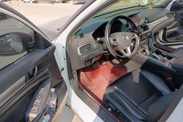 Used Honda Accord 2018 260TURBO Elite Edition China VI Driver Seat